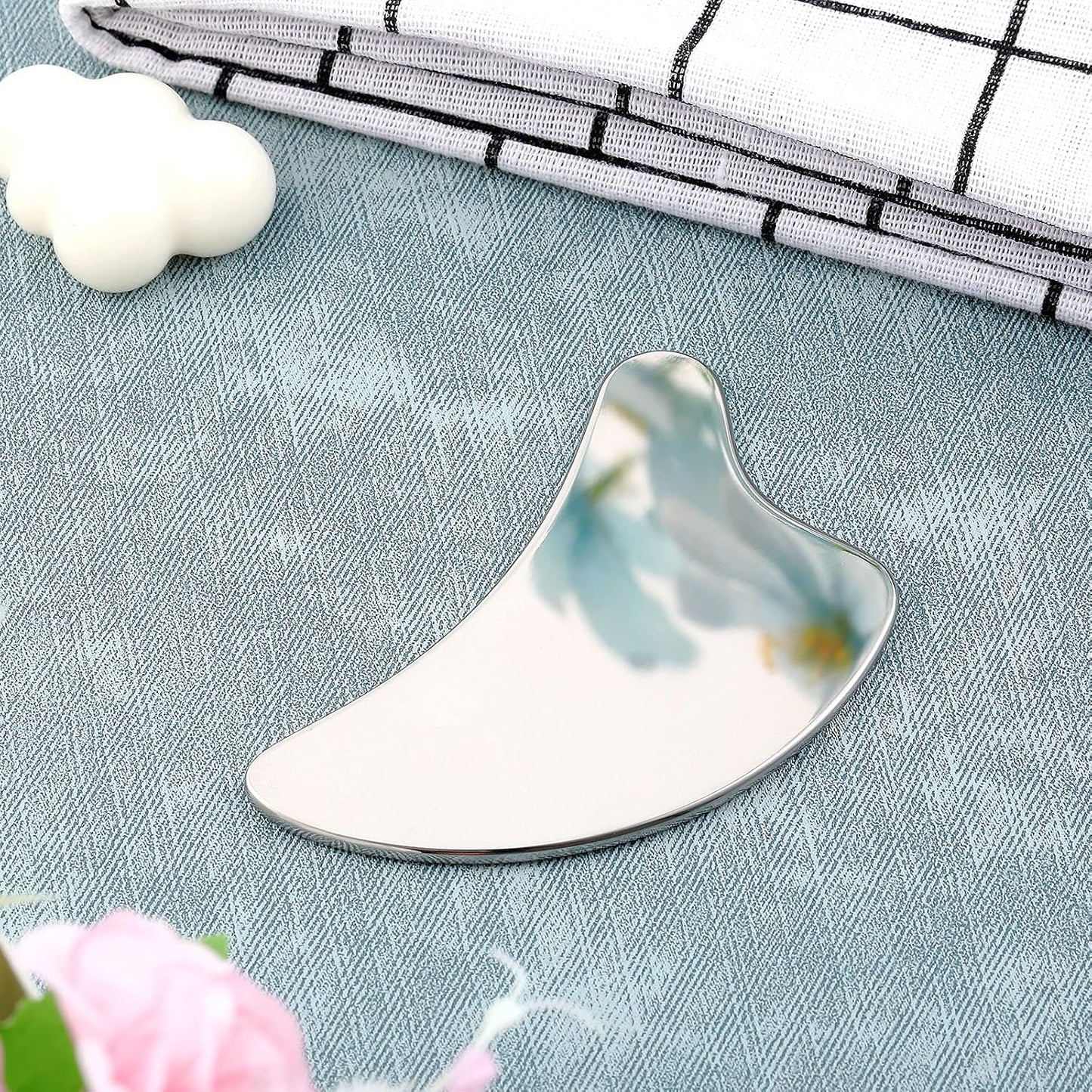 Stainless Steel Gua Sha Facial Tools Guasha for Face Metal Gua Sha Tighten Skin Massage Guasha Beauty Tool for Body Eyes Neck Massager with Travel Pouch Skin Care Gifts (Dolphin Style)